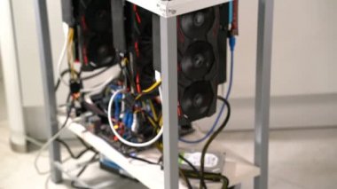 ekran kartı, anakart ve sabit disk cryptocurrency araştırma içeriği için raf açın