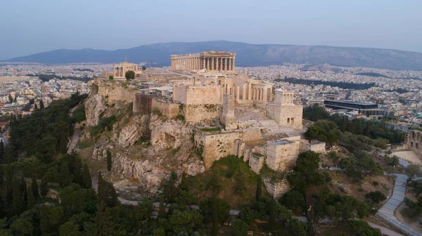 Flygfoto över Akropolis i Aten gamla citadellet i Grekland — Stockfoto