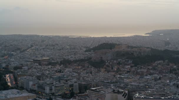 Vista de Atenas y la Acrópolis desde el Monte Lycabettus — Vídeos de Stock