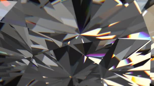 ダイヤモンドの縁にある光の反射と屈折は — ストック動画