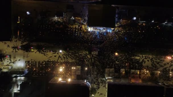 New Year celebration on the Tivat embankment. — Stock Video