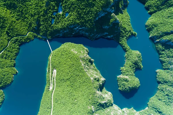 Lago Piva en Montenegro imagen aérea —  Fotos de Stock