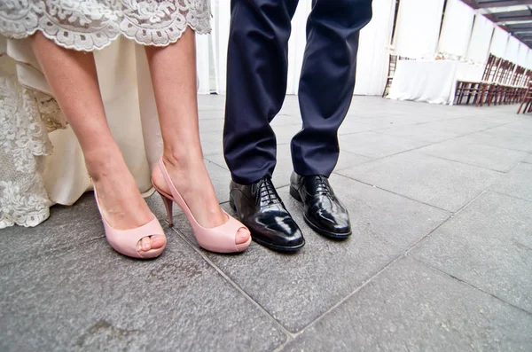 Schoenen voor een bruiloft — Stockfoto