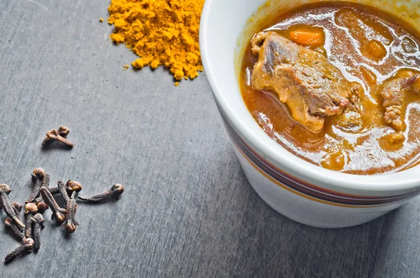 sıcak çorba baharatlar ile buğulaması Kupası