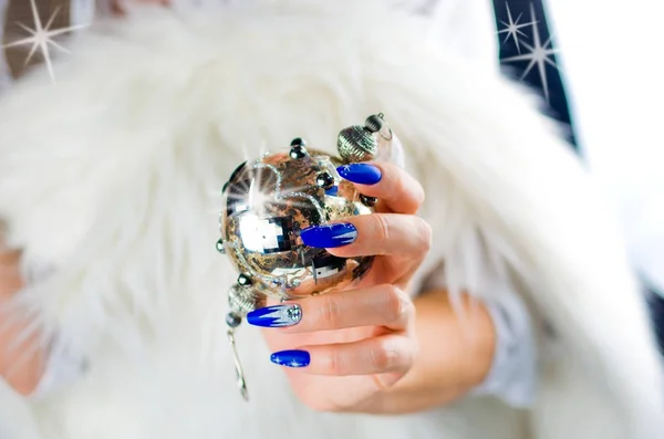 Belles décorations pour ongles pour votre Noël et Nouvel An parti — Photo
