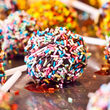 lolipop Çikolata Aromalı şekerleme laboratuvar üretir