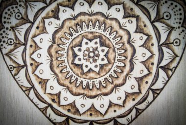 Eski yakma sanatı, odun ve ateş, mandala