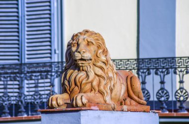 İtalya Floransa Rönesansı Piazza della Signoria 'daki Floransa heykeli: Özgürlük ve cumhuriyeti savunan aslanlar.