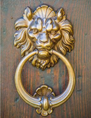 güzel tarihi bina tokmağı tarih, sanat ve mimari için önemli