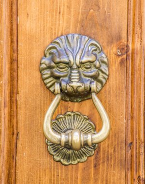 güzel tarihi bina tokmağı tarih, sanat ve mimari için önemli