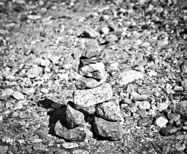 Stenen Piramides Kleine Man Heuvel Ovoo Inukshuk Gebouwd Voor Rust — Stockfoto