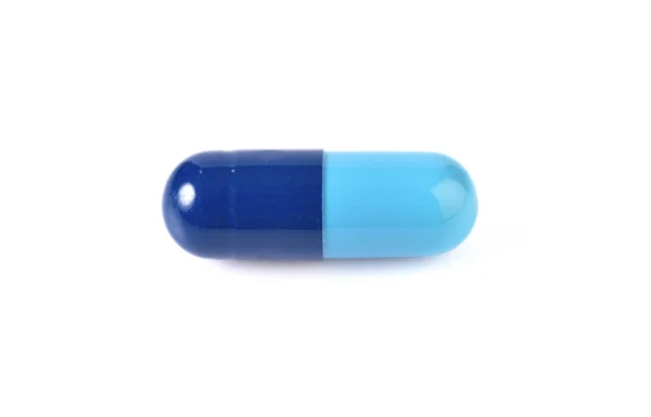 Kapszula tabletták izolált fehér háttér — Stock Fotó