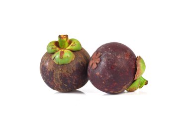 Mangosteen beyaz arka planda izole