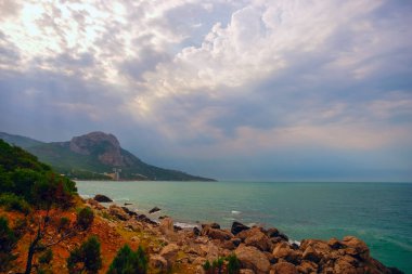 Şafakta deniz manzarası