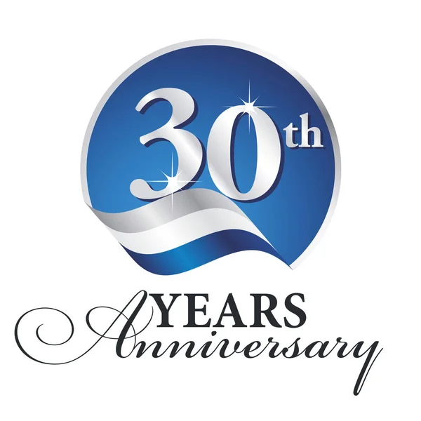 Aniversário 30 anos celebrando logotipo prata branco azul fita fundo —  Vetores de Stock