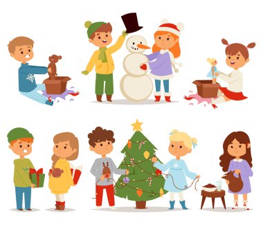 Kış oyunları oynayan Noel çocuklar