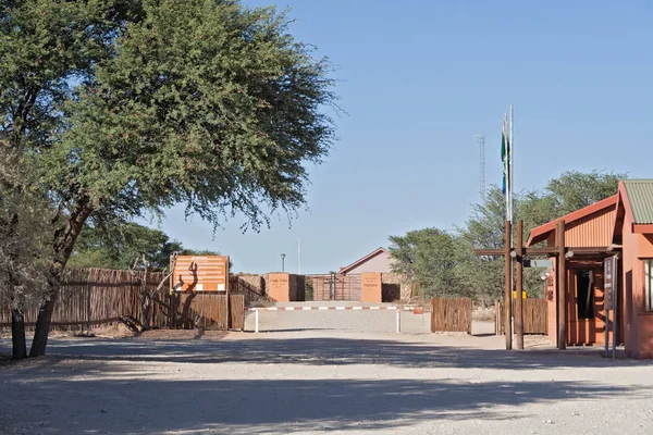 Mata Mata, cruce fronterizo entre Namibia y Sudáfrica — Foto de Stock
