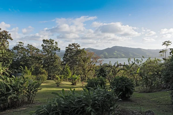 Krajobraz nad Jezioro Arenal w La Fortuna, Costa Rica — Zdjęcie stockowe