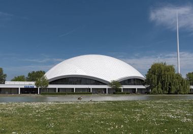 Konser ve kongre salonu Jahrhunderthalle Frankfurt-Höchst