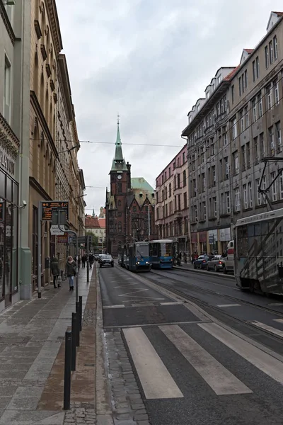 Tram in the Karola Szajnochy, Wroclaw, Poland — Stock Photo, Image