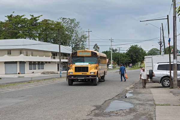 Guabito Panama Březen 2017 Žluté Městský Autobus Guabito Panama Hranici — Stock fotografie