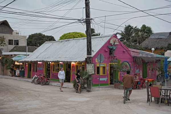 Holbox México Março 2018 Estrada Arenosa Com Turistas Barracas Ilha — Fotografia de Stock