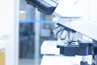 Laboratuvar ekipmanları kapatın.