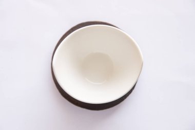 beyaz zemin üzerine Kupası