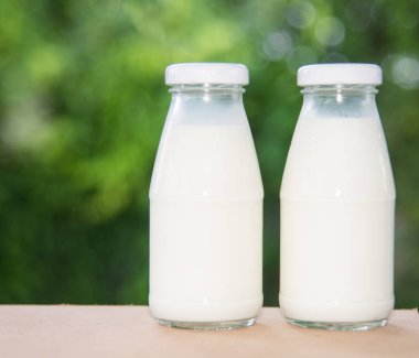 Sağlıklı kavram süt içecek.