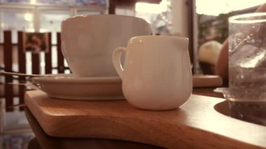 Cam süt yakın çekim