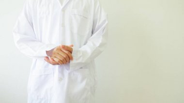 bilim adamı bu durumda Beyaz önlük.