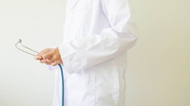 bilim adamı bu durumda Beyaz önlük.