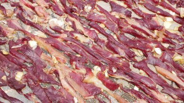 Kırmızı et kuru arka plan.