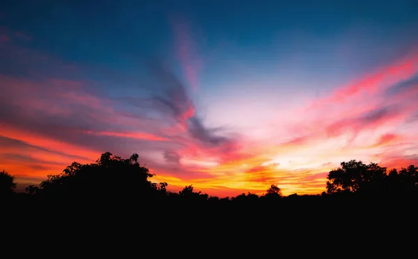 Atardecer naturaleza fondo . —  Fotos de Stock