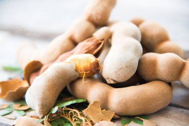 demirhindi ahşap doku üzerinde.