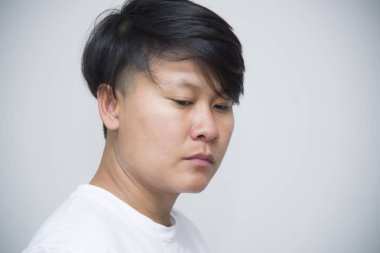 Beyaz arka plan üzerinde Portriat Asya.