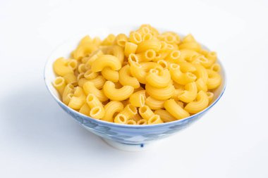 Kasede çiğ makarna..