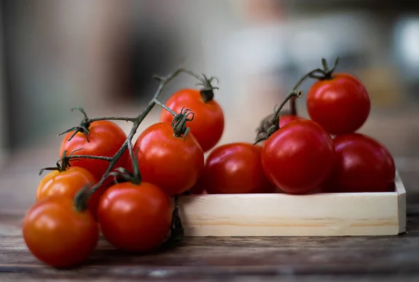Close Fresh Tomatoes Wood Table — Stock Photo, Image