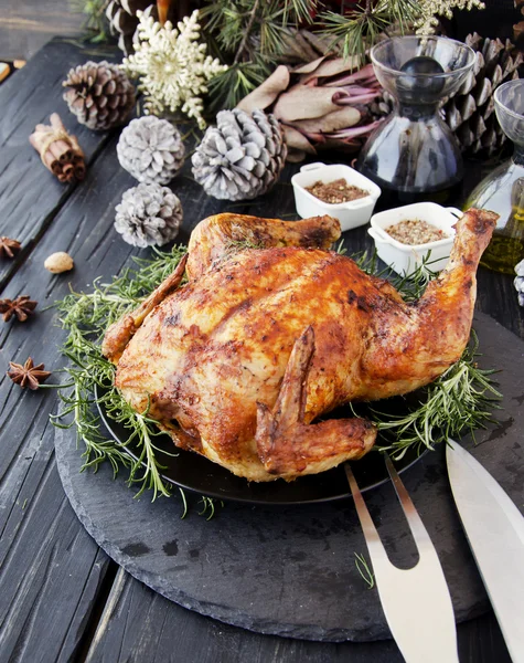 Baked chicken for Christmas or New Year — Stock Photo, Image