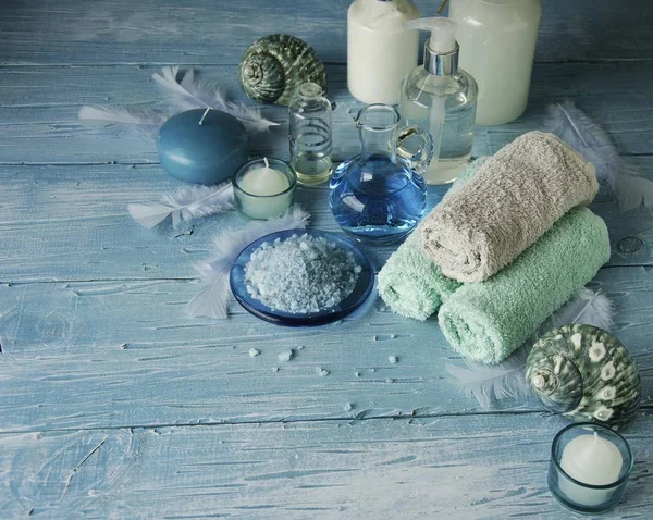 Spa havlu, tuz ve aromatik yağlar, seçici odak için ayarla