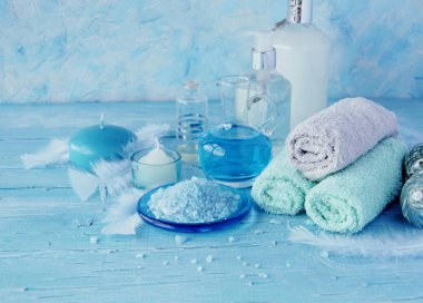 Spa havlu, tuz ve aromatik yağlar, seçici odak için ayarla