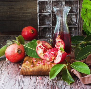 Taze nar ve suyu, seçici odak