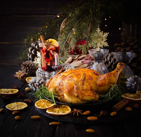 Baked turkey for Christmas or New Year Thanksgiving Day selective focus — Stock Photo, Image