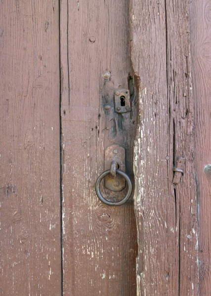 Metal Ring Lock Old Brown Weathered Wooden Door — Stock Photo, Image