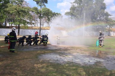 Yangınla mücadele eğitim Tayland