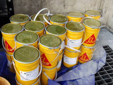 Kimyasal konteyner fabrikasında