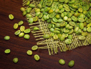 Yeşil kahve çekirdekleri 