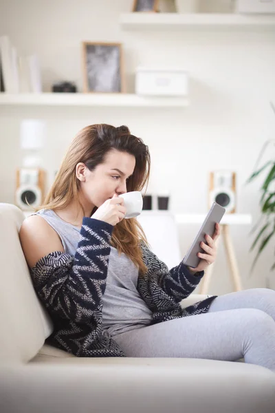 Young beautiful woman at home — Stock Photo, Image