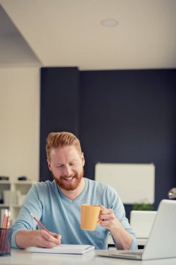 yakışıklı delikanlı