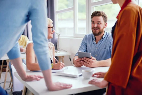 Young people in office — Stock Photo, Image